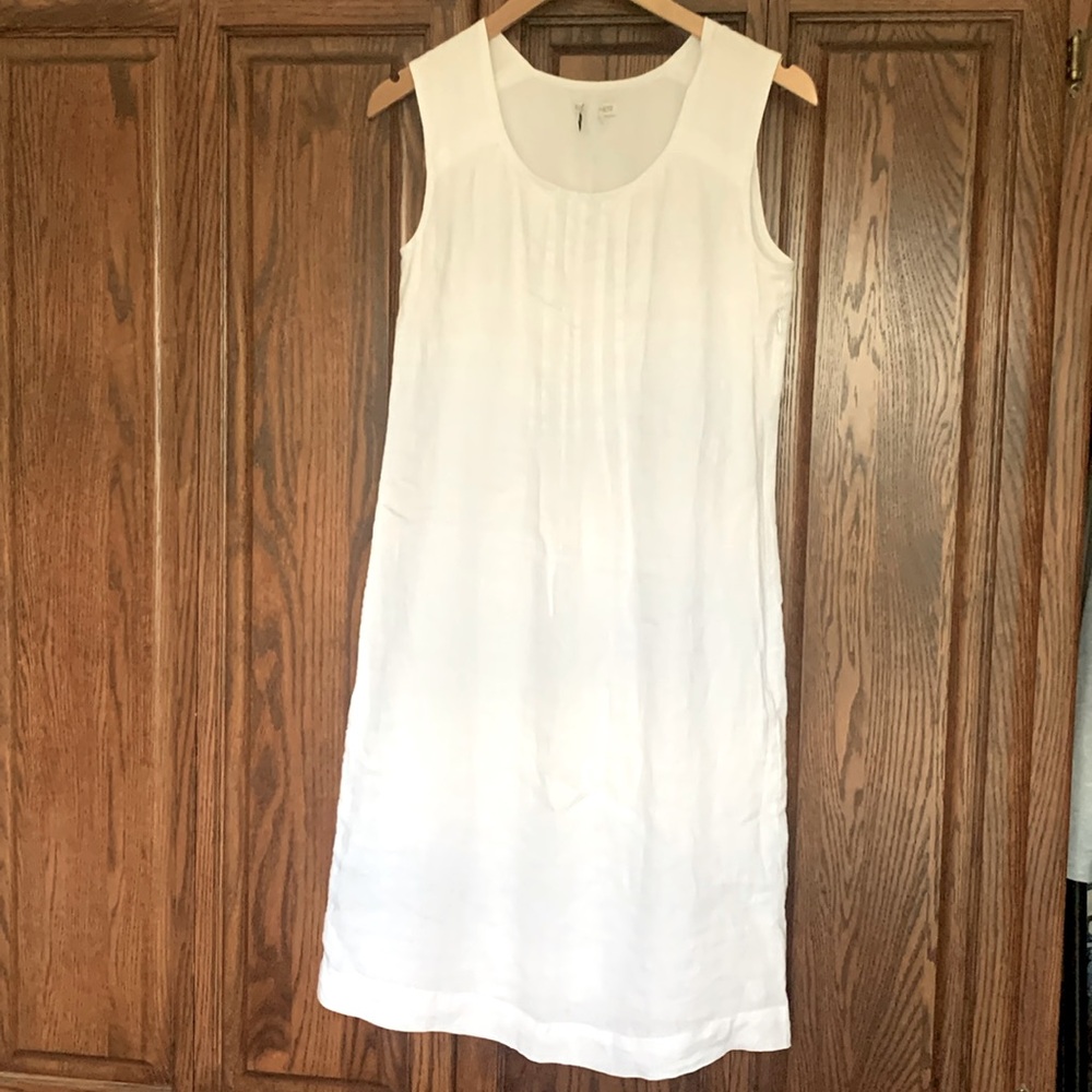Spanner Sleeveless Linen Shift Dress